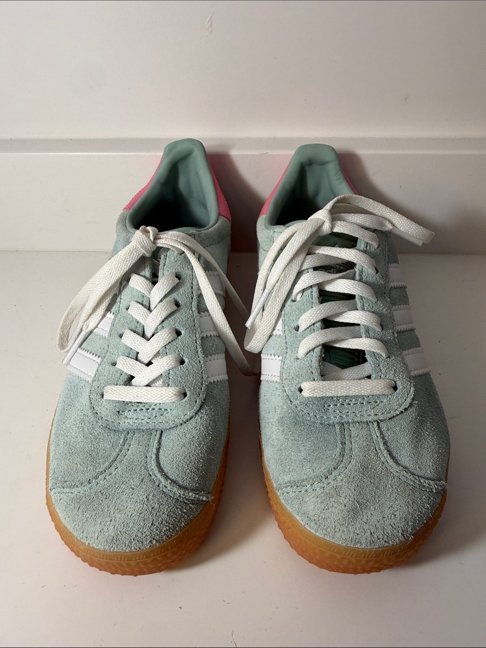 Kids adidas Suede Sneakers in Mint Green with Pink Heel - Size 2